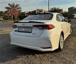 تۆیۆتا کۆرۆلا